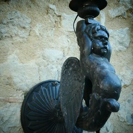 Aux Berges Du Libre Bed & Breakfast Felines-Termenes