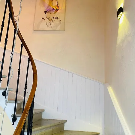 Aux Berges Du Libre Bed & Breakfast