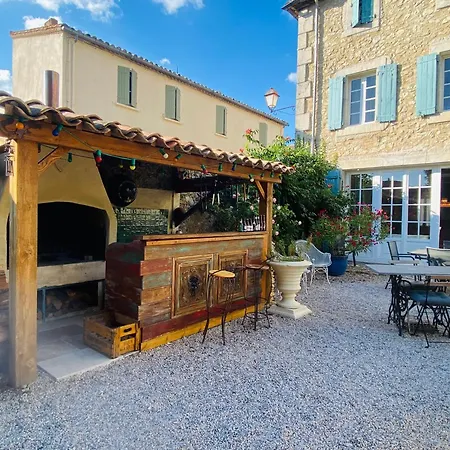 Aux Berges Du Libre Bed & Breakfast