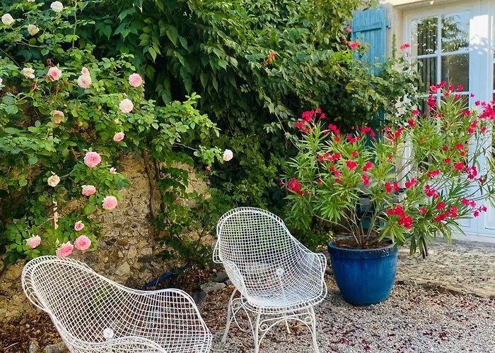 Aux Berges Du Libre 3* Felines-Termenes